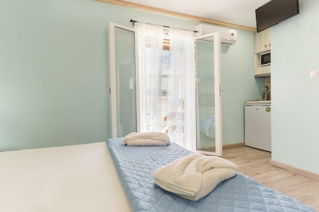 Sunrise Suites Kato Daratso Exterior photo